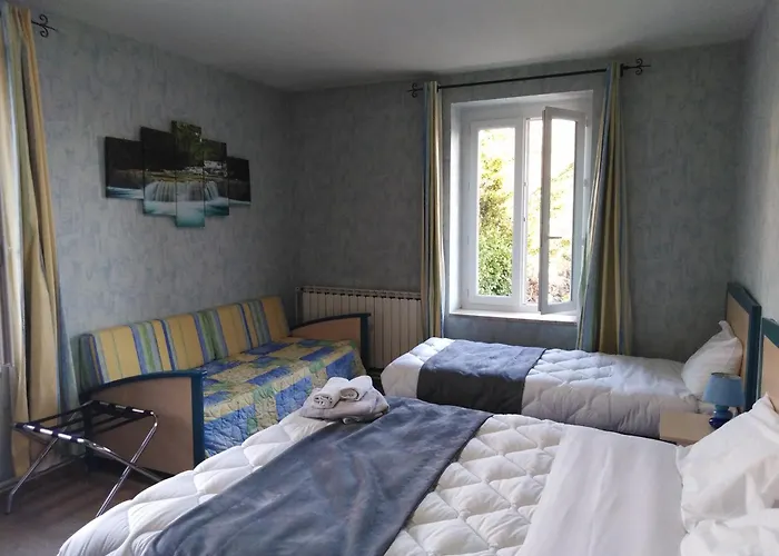Logis Hotel Des Voyageurs Restaurant La Bonne Tabl'Hay