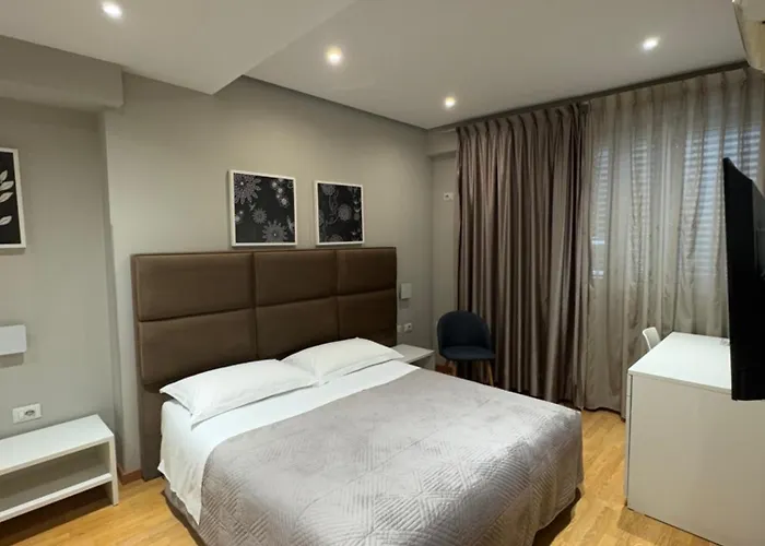 Hotel Oresti Center