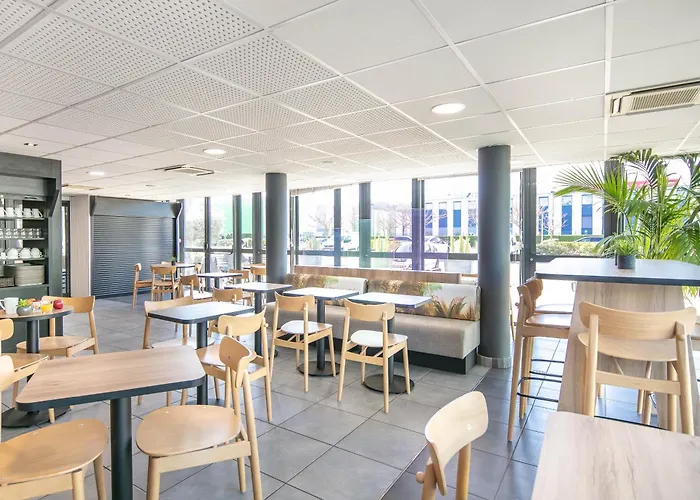 B&B Hotel Lyon Aeroport Saint-Quentin-Fallavier