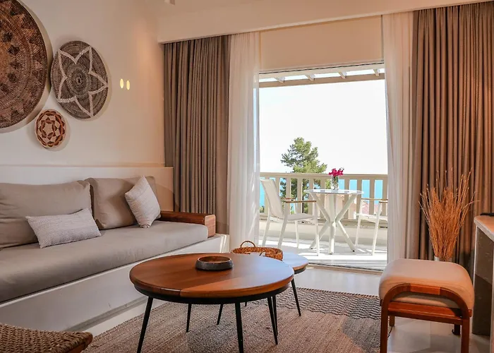 Pilos Suites