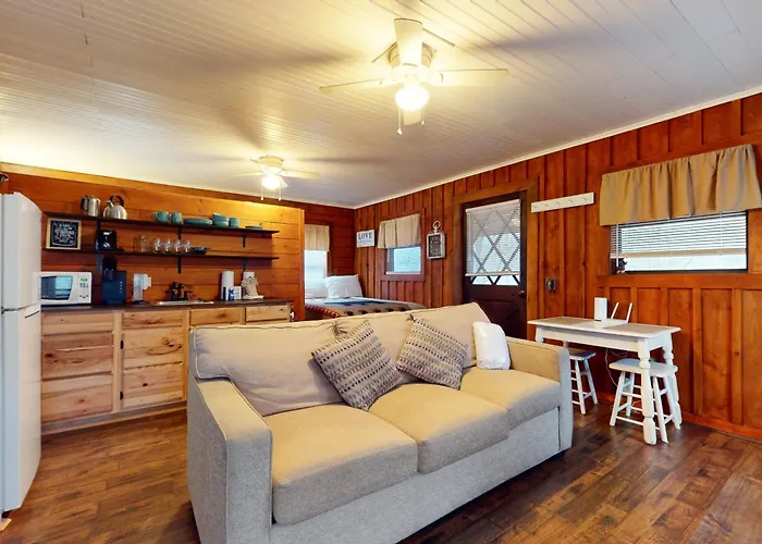 Cozy Cabin