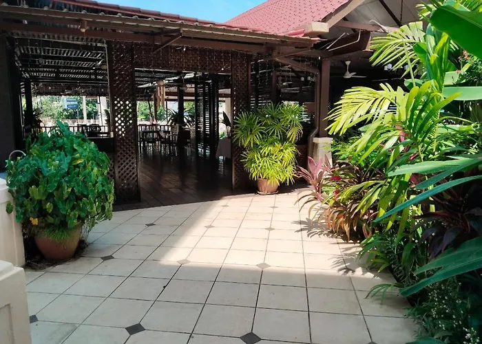 D'Feringghi Hotel