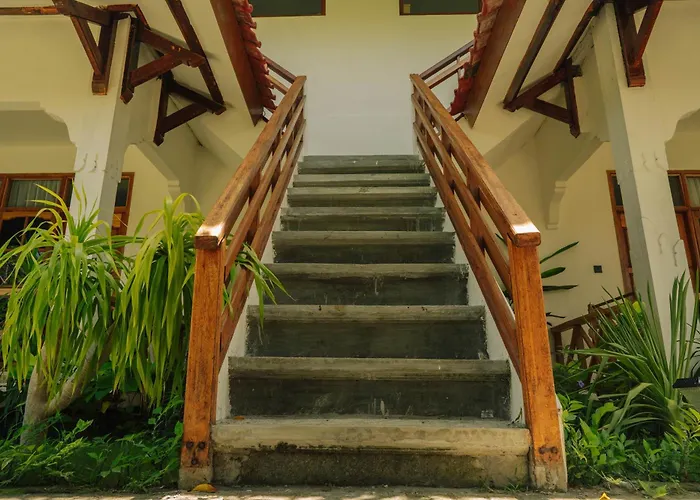 The Confidential Mandalika - Sea Front Hotel - New Starlink 70Mbps Wifi - Free Gym Access