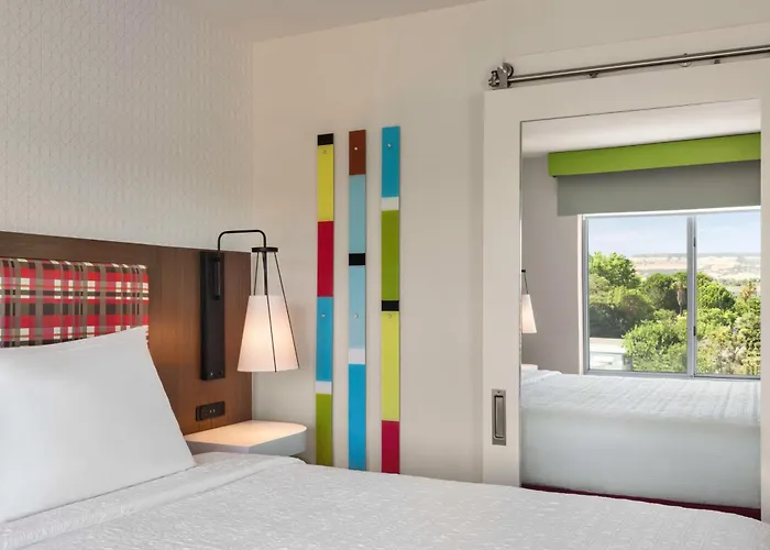 Hampton Inn & Suites Oroville