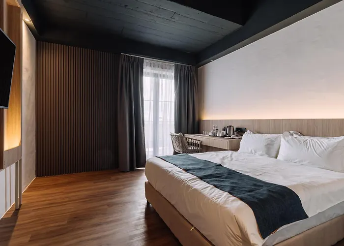 Impiana By Roxy Hotel