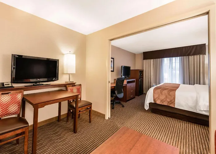 Quality Inn & Suites University Fort Collins