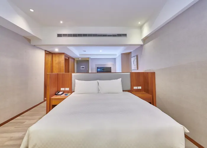 Grand Bay Resort Hotel