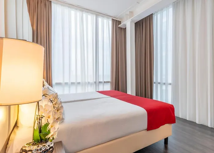 Plaza Premium Almere