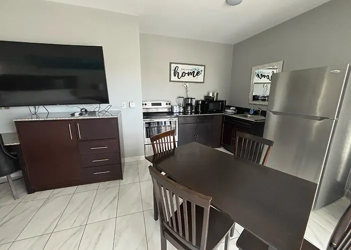 Grace Bay Suites