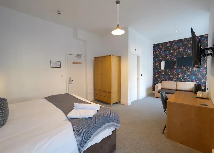 The Lord Nelson Hotel