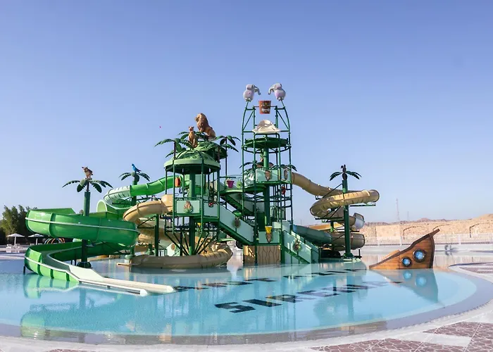 Sirena Beach Resort & Spa