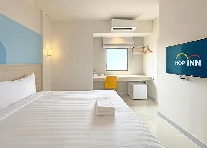 Hop Inn Suphanburi