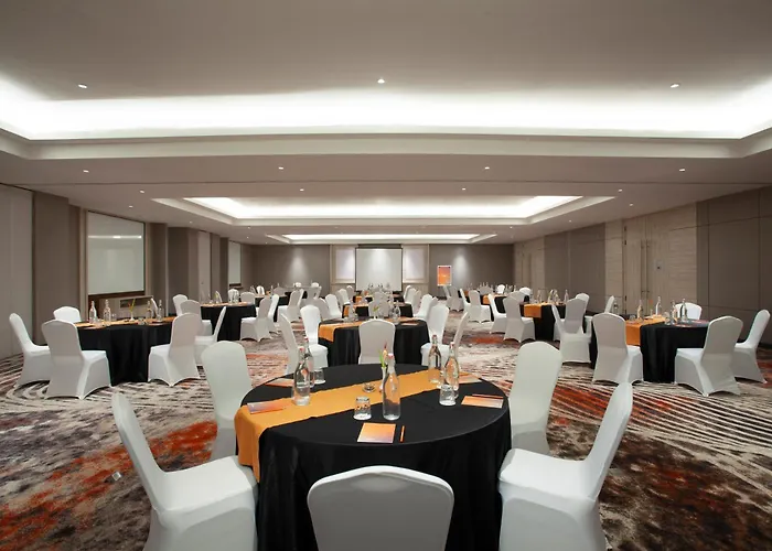 Harris Hotel & Convention Cibinong City Mall Bogor