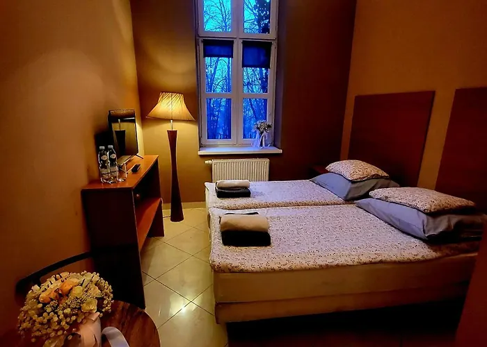 Kasztanowy Dwor