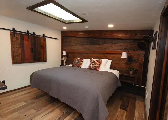 The Frenchman Suites
