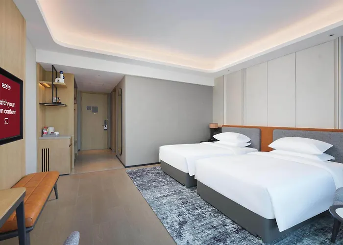 Park Inn By Radisson Nanchong Yilong Star City Plaza