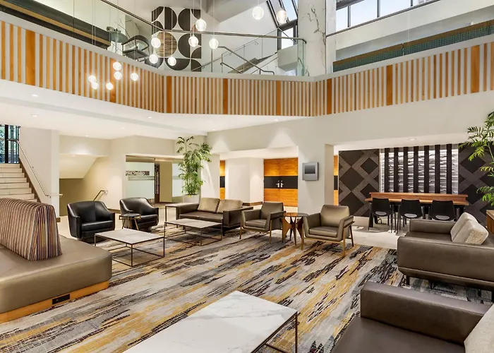 Crowne Plaza Seattle - No Resort Fee - Newly Renovated Ihg Hotel
