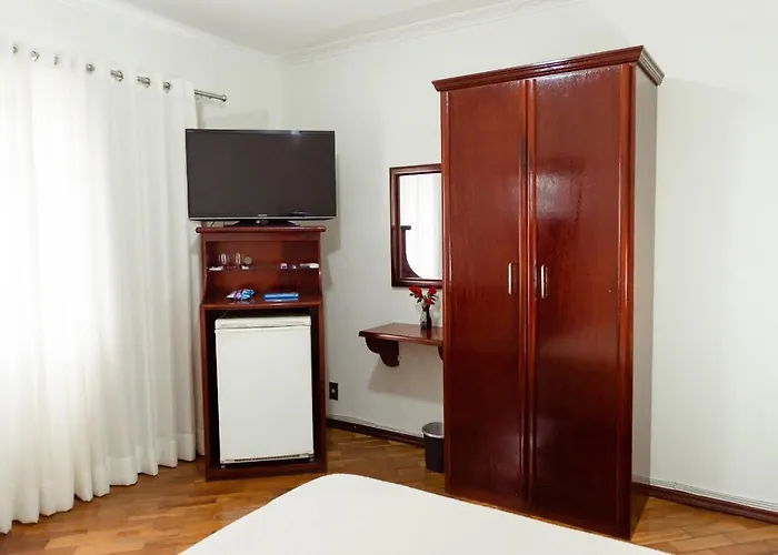 Castelar Novo Hotel