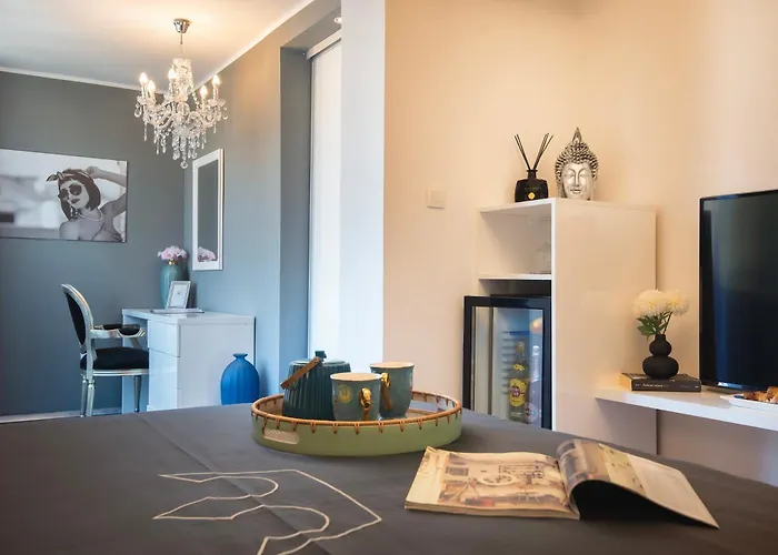 Chevalier Lifestyle Boutique Hotel Adults Only & Open-Minded Couples