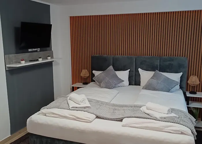 Hotel Ari
