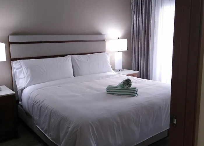 Stay On The Beach In Saint Maarten 3Br Condo Sleeps 8