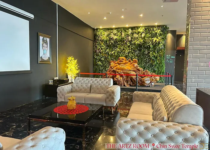 The Artz Hotel