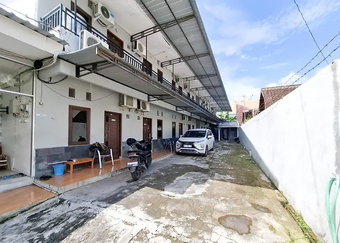 Reddoorz Near Jalan Slamet Riyadi Solo