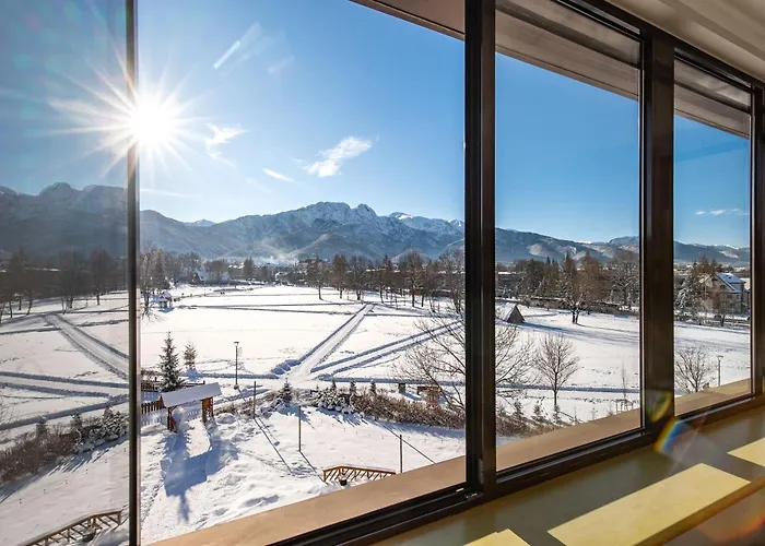 Hotel Helios Nowy Basen ! Zakopane, Centrum - Tylko 300M Od Krupowek !