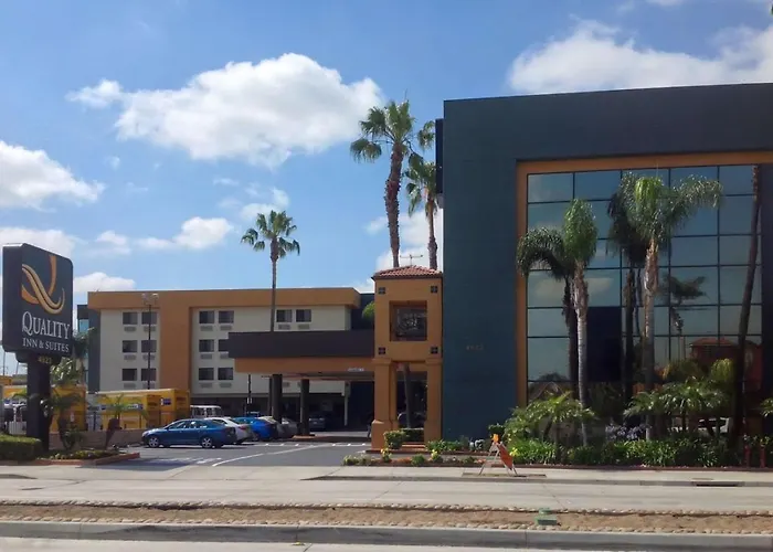 Quality Inn & Suites Los Angeles Airport - Stadium District