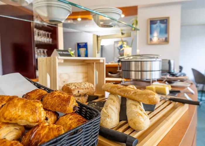 Brit Hotel Le Parc Vichy