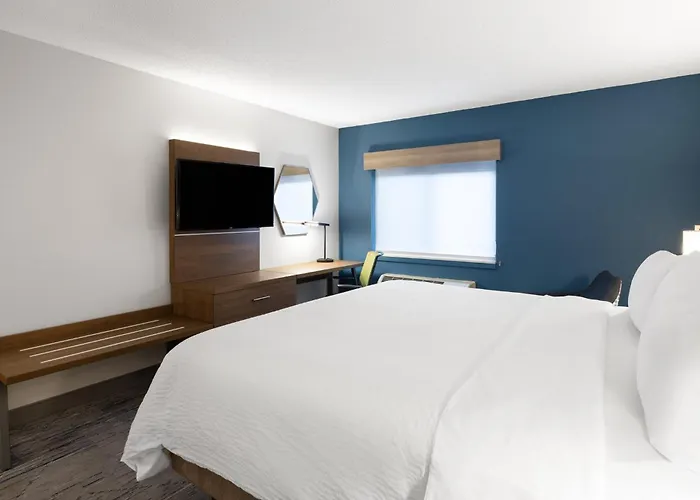 Holiday Inn Express Sheboygan-Kohler / I-43 By Ihg