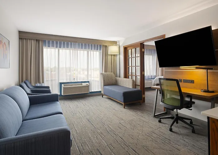 Holiday Inn Express Sheboygan-Kohler / I-43 By Ihg
