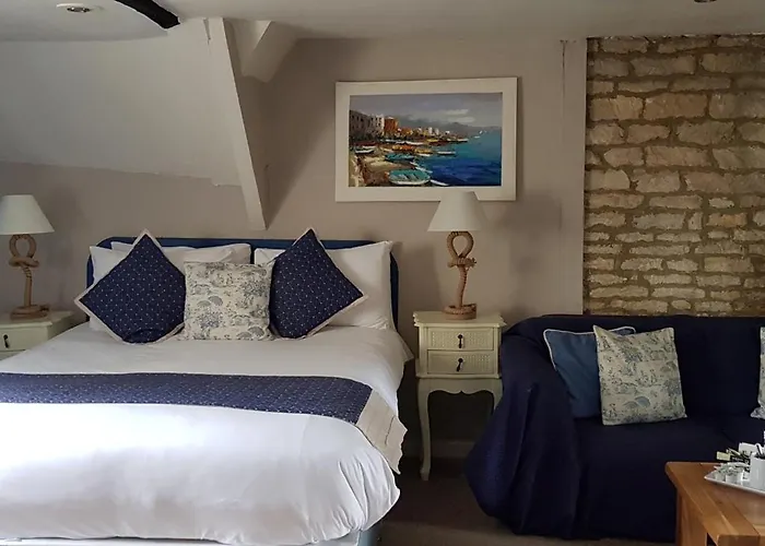 The Kings Arms Hotel