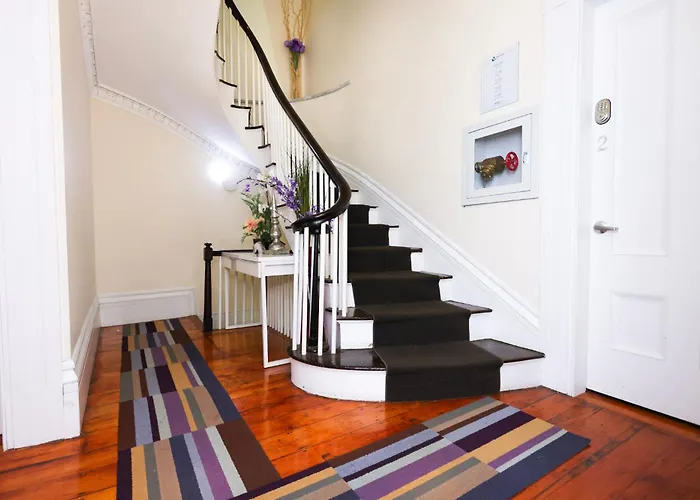 Charming & Stylish Studio On Beacon Hill #15