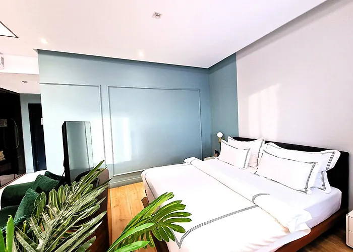 Arn Boutique Hotel