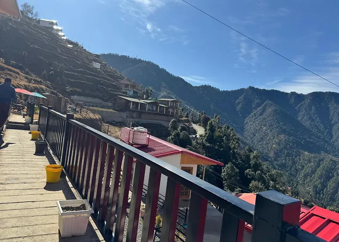 The Vintage Hill Village - Himalayan Boutique Resort