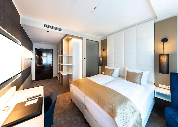 Best Western Premier Royal Blue - Adult only