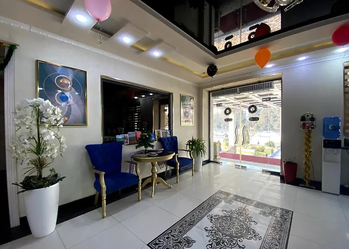Diyor Hotel