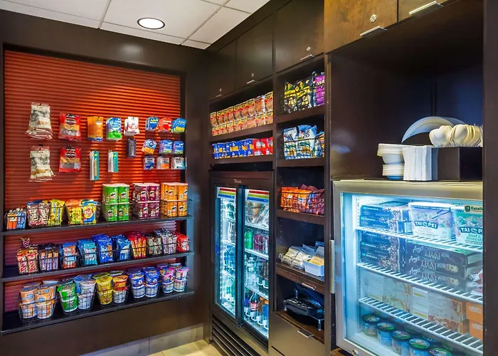 Comfort Inn & Suites Logan International Airport