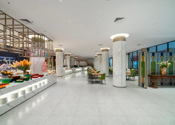 Guangzhou Dong Fang Hotel
