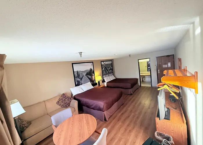 Super 8 By Wyndham Salmon Arm