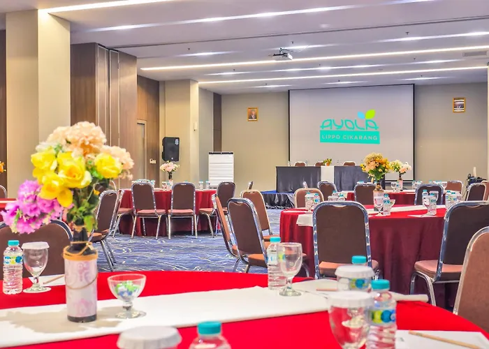 Hotel Ayola Lippo Cikarang