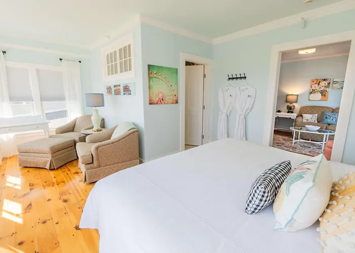 Ocean House Boutique Hotel & Motel