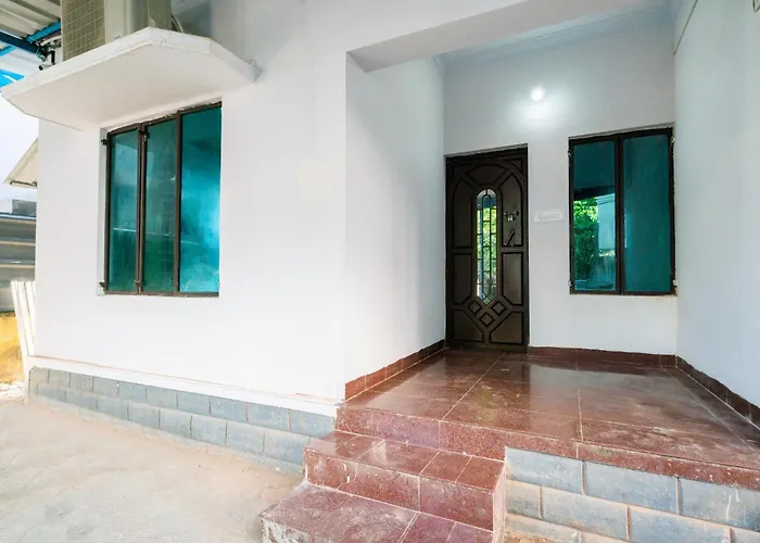 Hotel O Thammanam