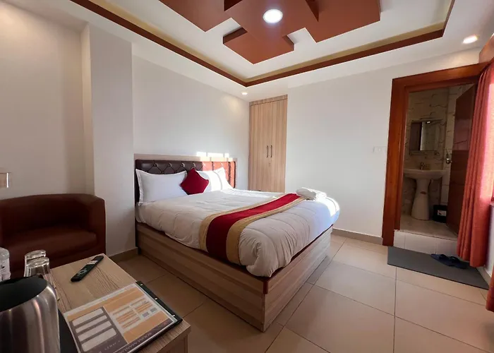 Chris Bed And Breakfast By Hostmandu