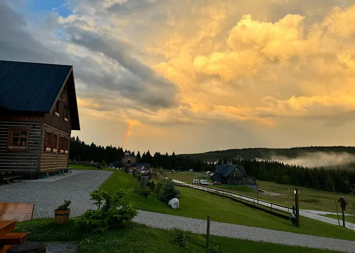 Hotel Vydrovy Boudy, Pec Pod Snezkou
