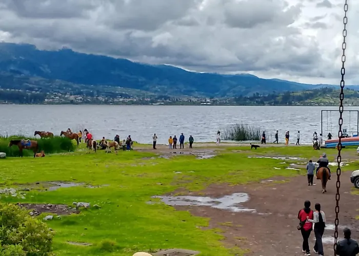 Brisas Del Lago San Pablo