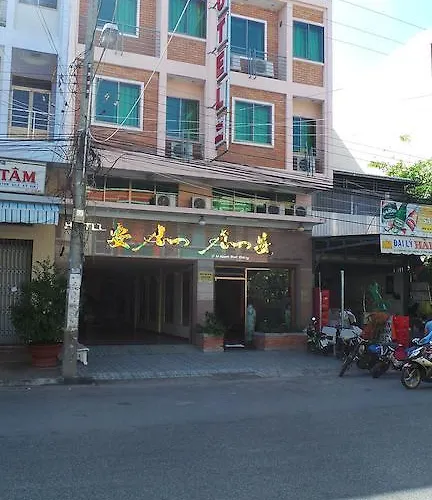 An An Hotel