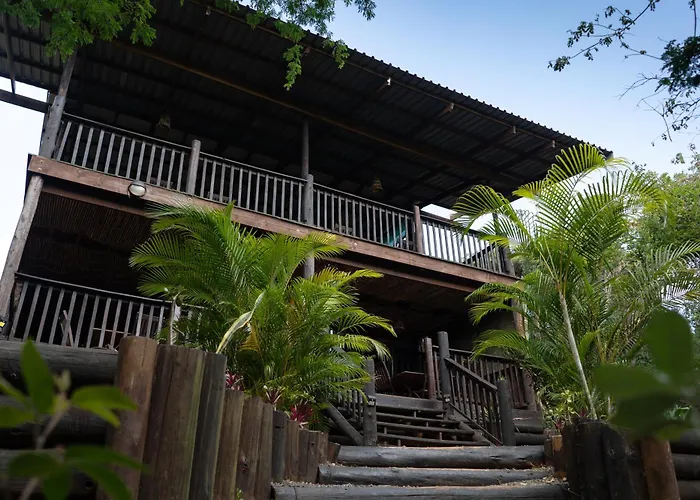 Mazuri Bush Cottages