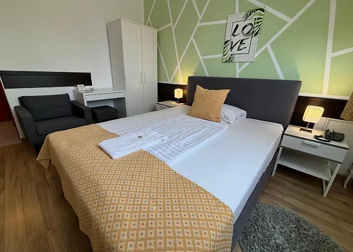 Hotel Gloria Budapest City Center